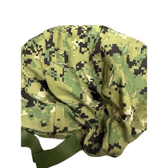 NEW Mount Rogers CSB USN NWU Type III Helmet Cover Camouflage Green Size S/M - Picture 2 of 3